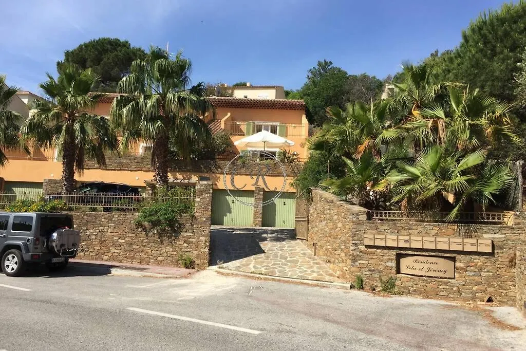 T3 De Standing Avec Grande Terrasse Vue Colline Apartment Bormes-les-Mimosas 0*,  France